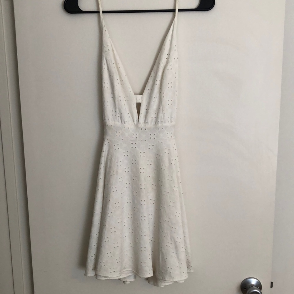 Plunging V neck white dress - size small
